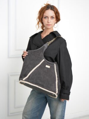 WINTER SUEDE CHAIN SHOULDER BAG